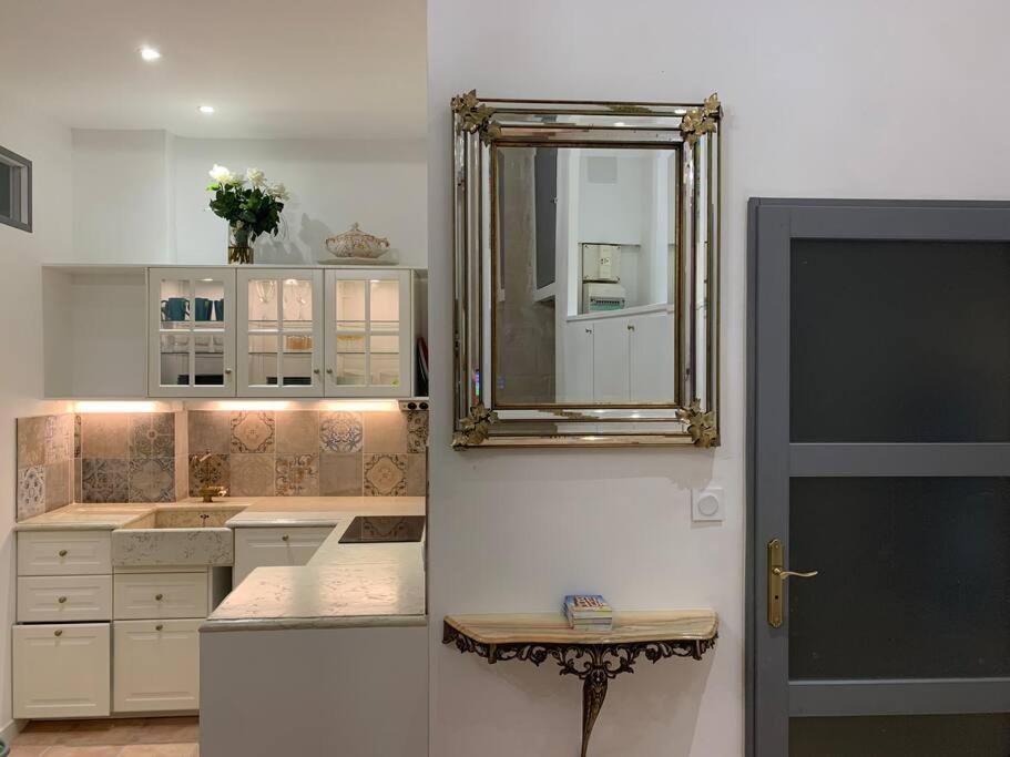 Magnifique Appartement Plein Coeur Avignon Intra-Muros Buitenkant foto